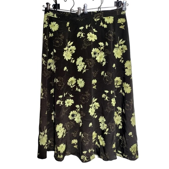 Designs by Lane Bryant brown w/ yellow floral skirt knee length plus size 18/20 - Picture 1 of 3